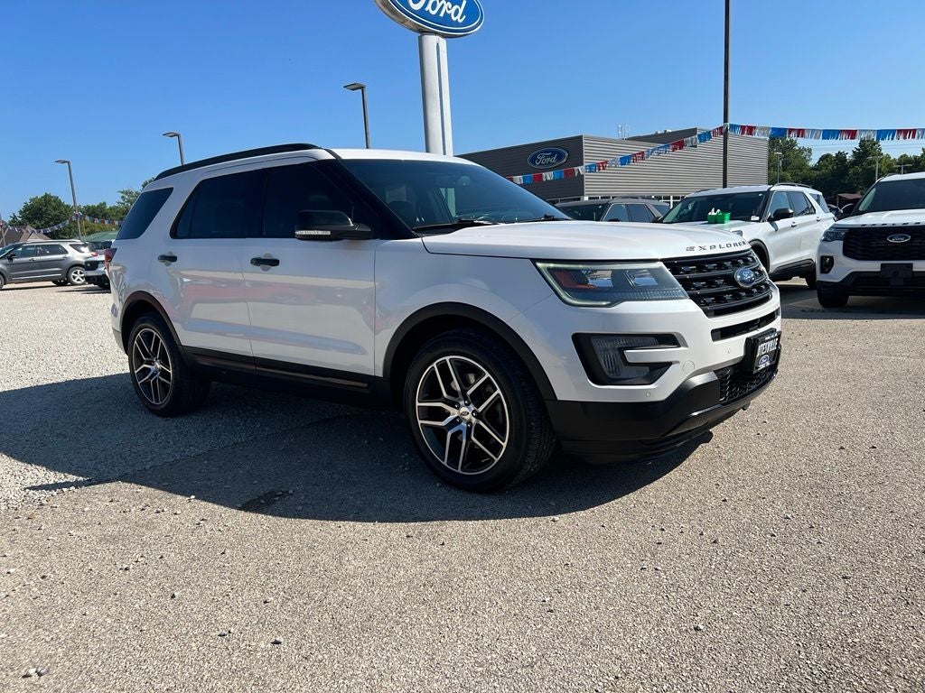 2016 Ford Explorer Sport in White Platinum Clearcoat Metallic — front three-quarter view