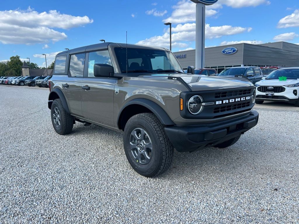 2025 Ford Bronco Big Bend in Marsh Gray — front three-quarter view