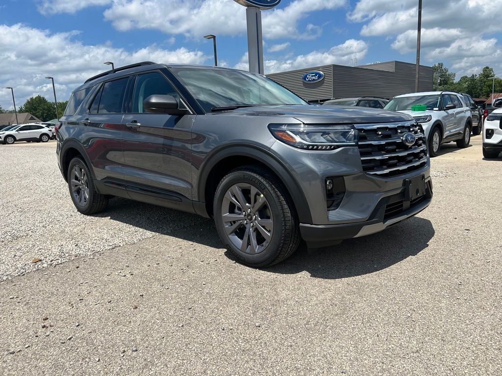 2026 Ford Explorer Active in Carbonized Gray Metallic — front three-quarter view